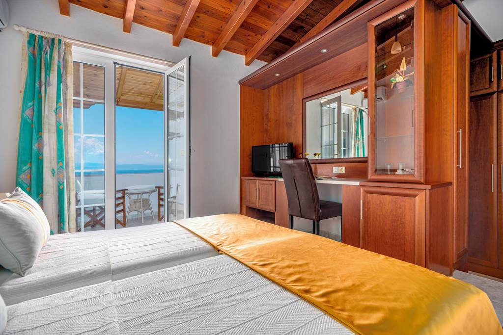 JSI_82677_Hotel_Arco_1022_01.jpg