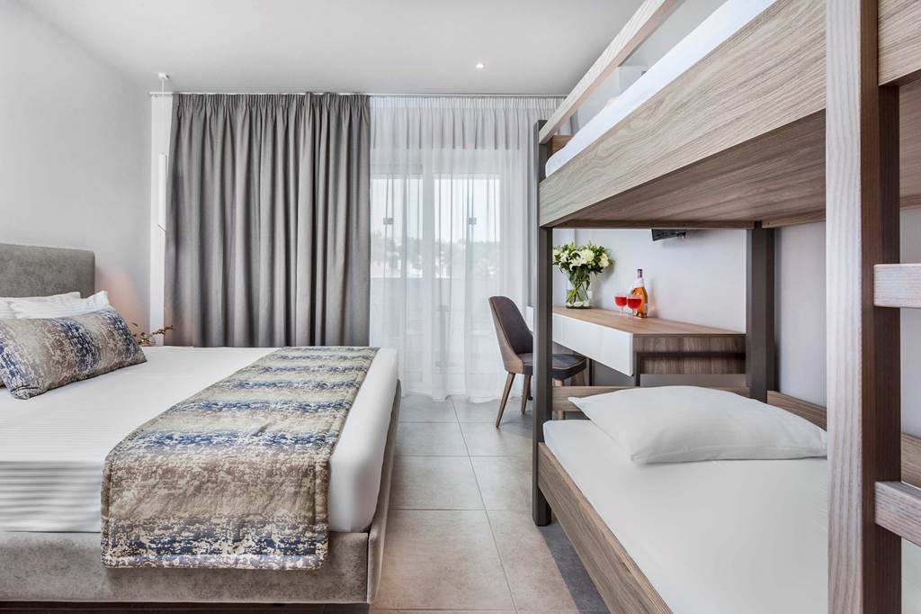 SKG_74673_Kriopigi_Hotel_1018_01.jpg