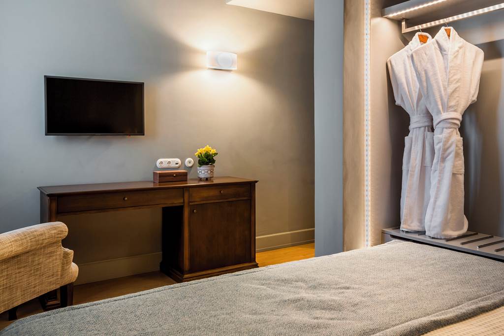 EFL_88583_Aenos_Hotel_1124_13.jpg