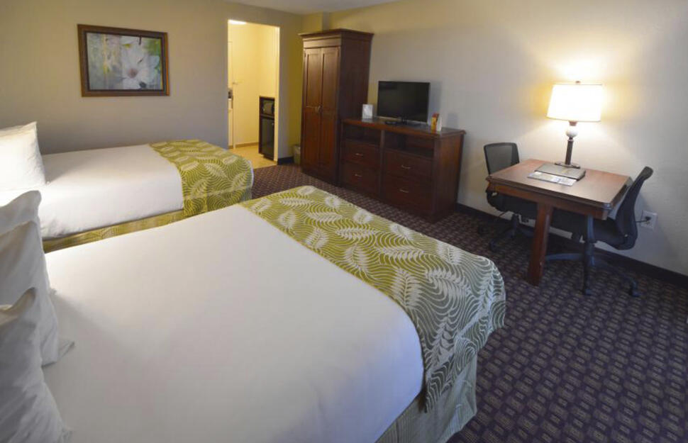 Rosen-Inn-3.jpg