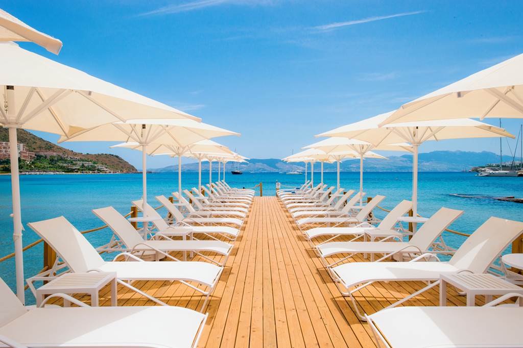 BJV_82845_Bellazure_Hotel_0321_06.jpg