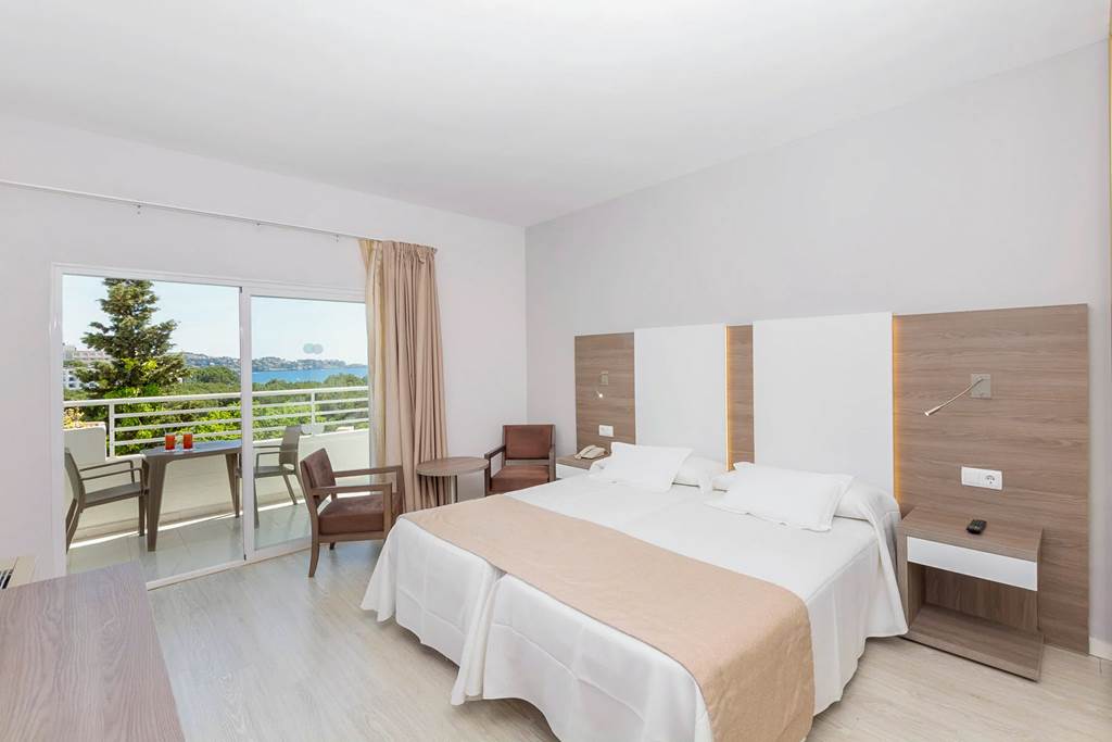 PMI_85297_Mar_Hotels_Paguera_and_Spa_0523_03.jpg