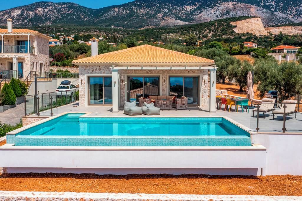 EFL_87148_Villa_Pangea_Zoe_1024_01.jpg