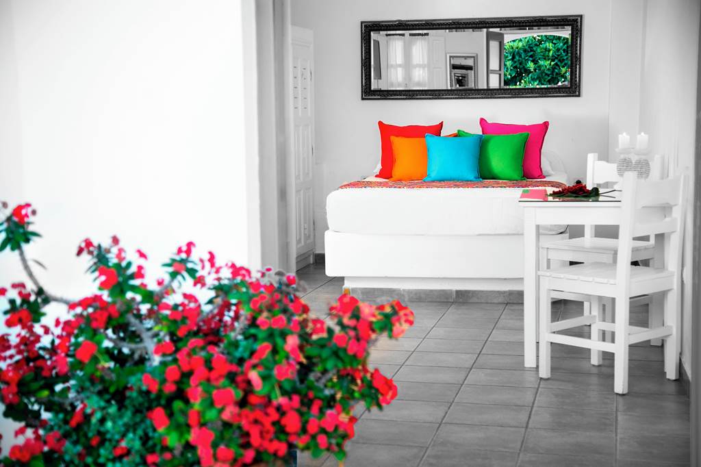 JTR_84272_Abelonas_Retreat_1022_13.jpg
