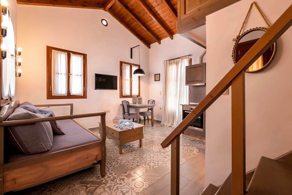 RHO_83557_Kaminos_Boutique_Hotel_1224_04.jpg