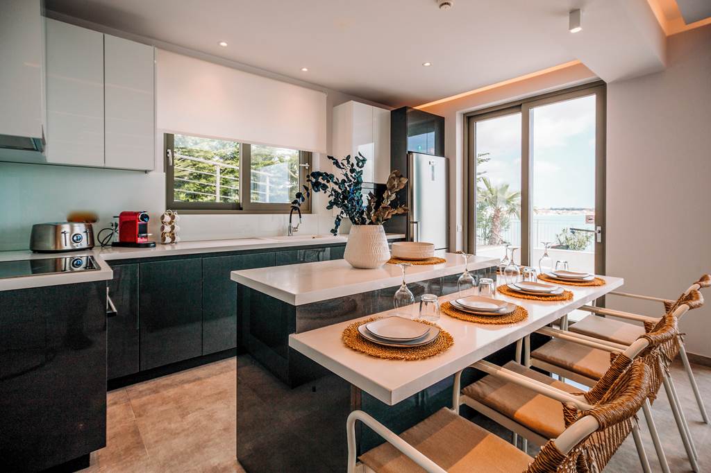 ZTH_86854_Villa_Bay_View_II_0124_03.jpg