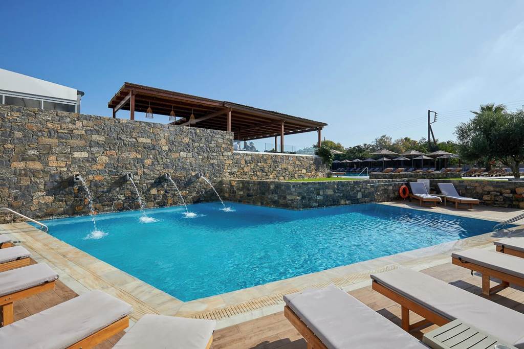 HER_86623_Sentido_Amounda_Bay_0124_06.jpg