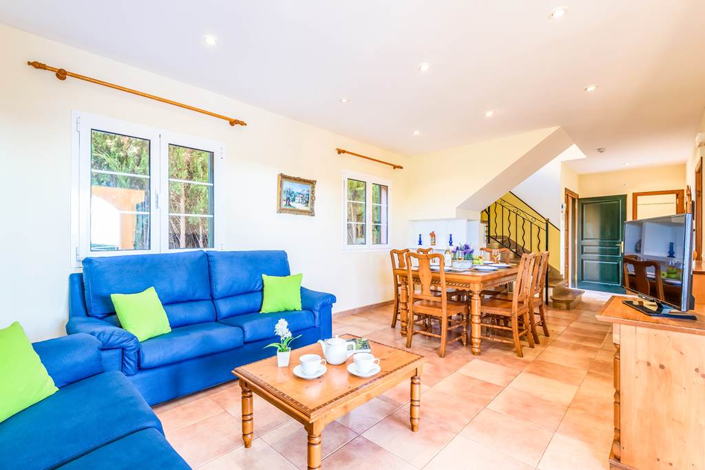 MAH_77907_Villa_Marcolis_Cel_0118_14.jpg