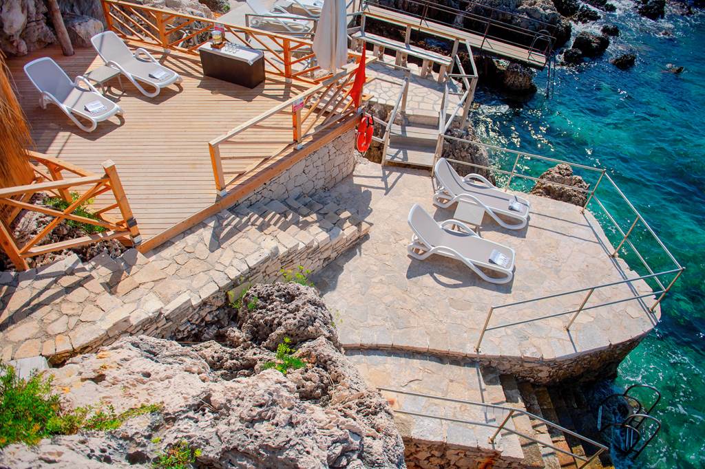 DLM_86047_Peninsula_Gardens_Hotel_&_Beach_0923_04.jpg