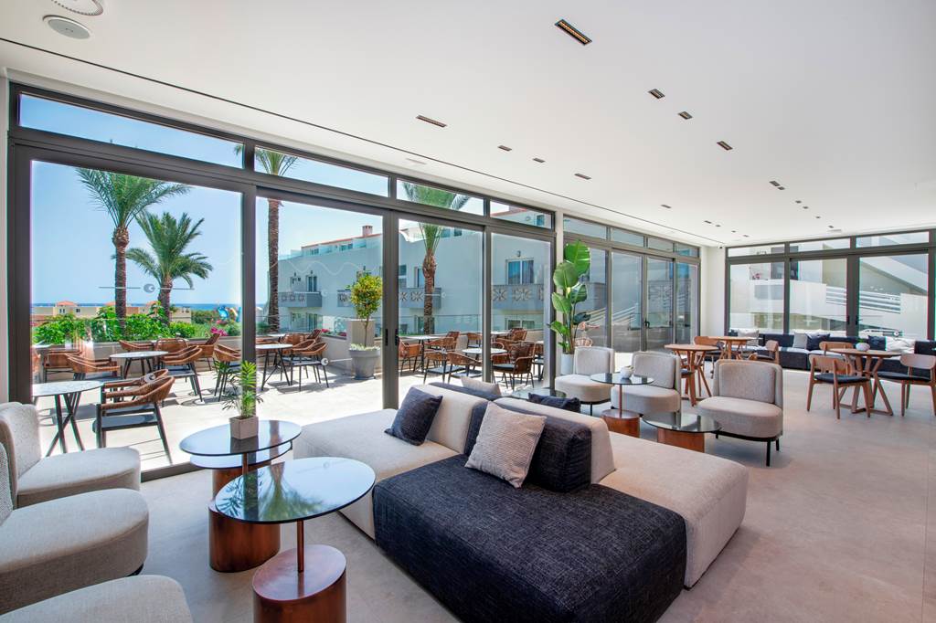 CHQ_80642_Selini_Suites_0724_07.jpg