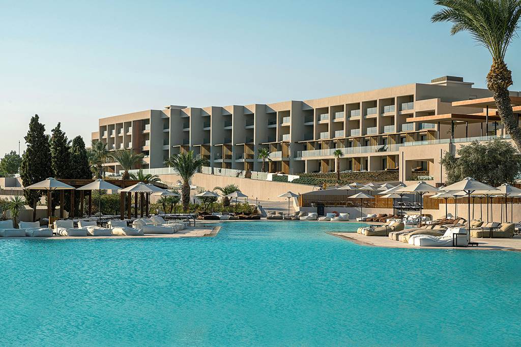 RHO_86482_Helea_Family_Beach_Resort_1123_38.jpg