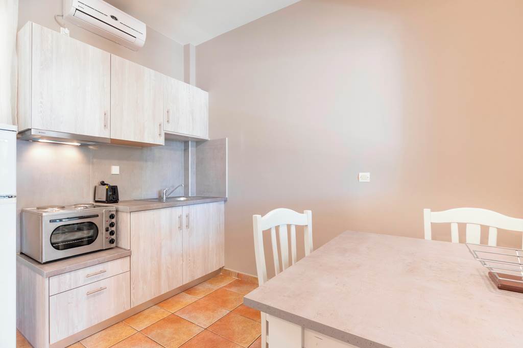 EFL_79843_Panorama_Village_0619_09.jpg