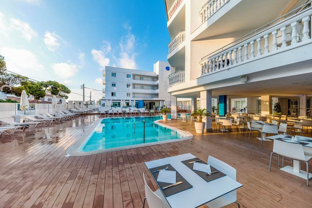 PMI_87744_Hotel_Triton_Beach_0524_22.jpg