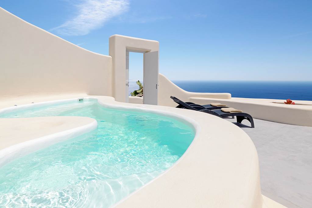 JTR_84783_Dome_Santorini_Resort_1222_13.jpg