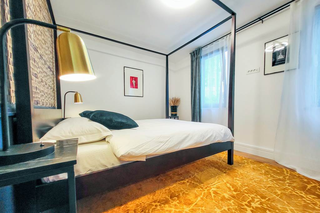 PUY_87619_Villa_Stone_Heights_0524_04.jpg