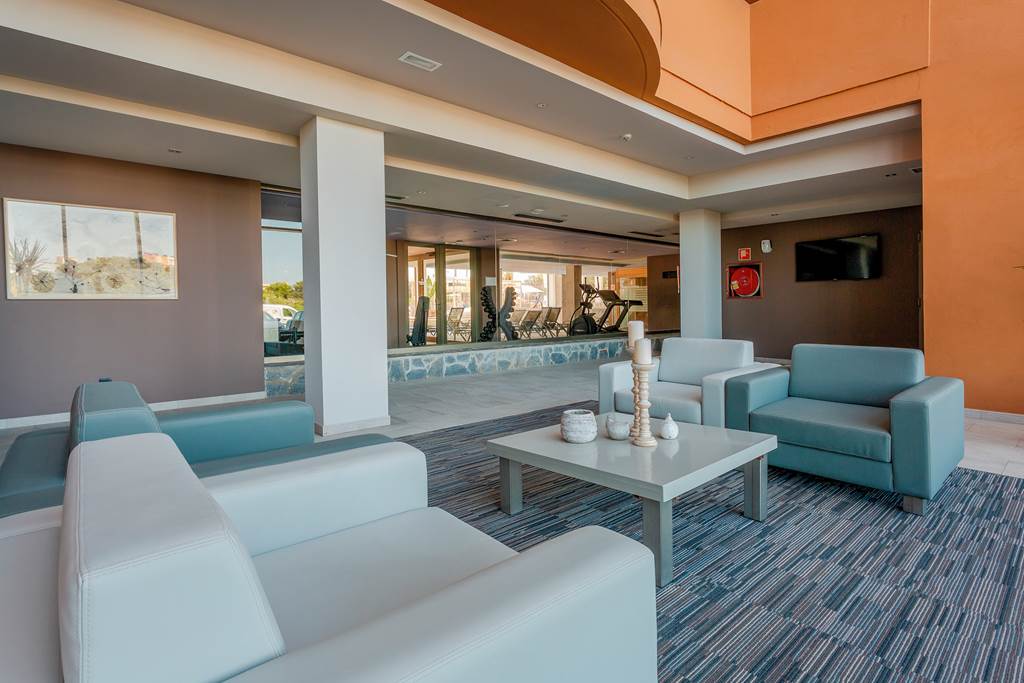 PMI_83361_Marins_Beach_Club_0624_03.jpg