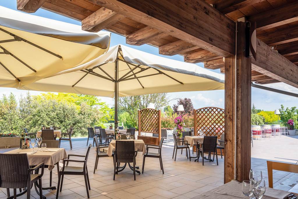 VRN_84262_Active_Hotel_Paradiso_&_Golf_0323_02.jpg