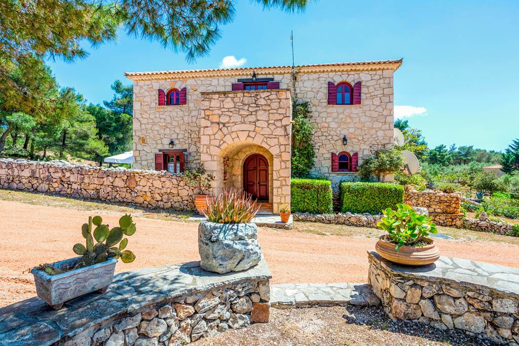ZTH_88112_Villa_Hera_Aresti_0924_05.jpg