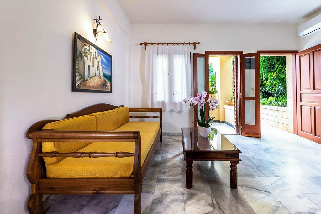 CHQ_86729_Anais_Collection_Hotel_&_Suites_1123_01.jpg