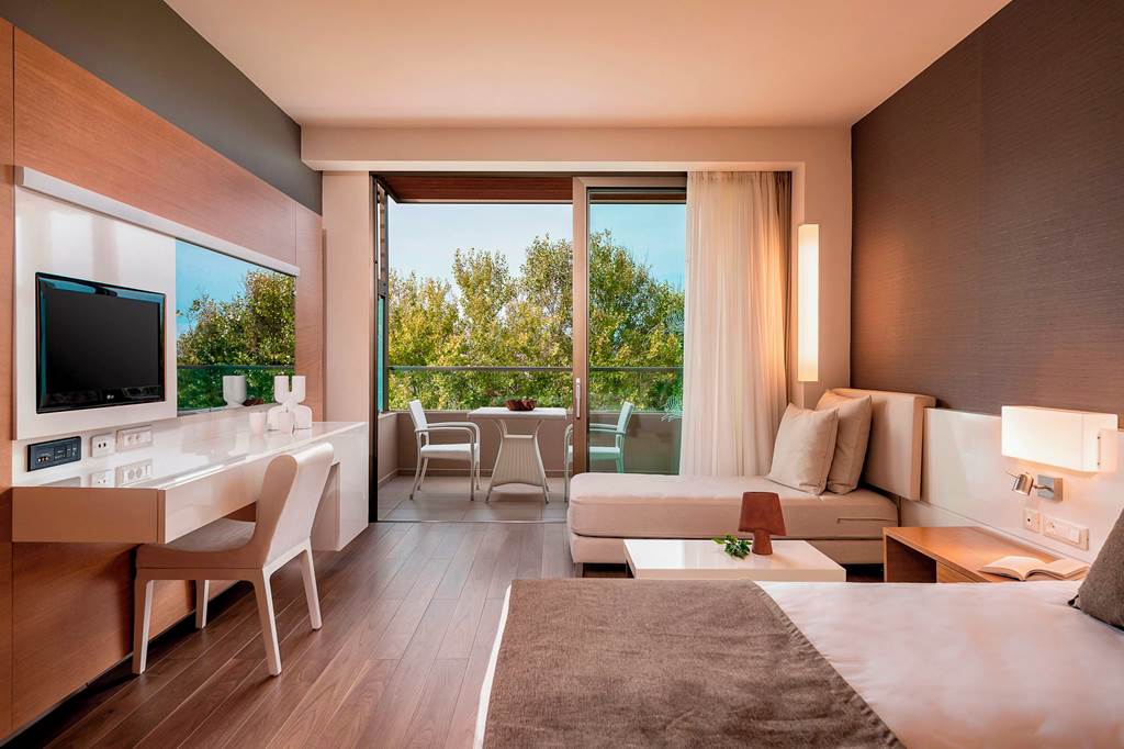 CHQ_80020_Avra_Imperial_Hotel_0722_16.jpg