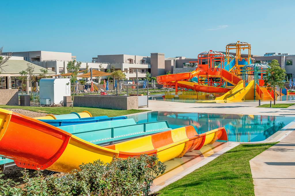 CHQ_84117_Euphoria_Resort_0922_15.jpg