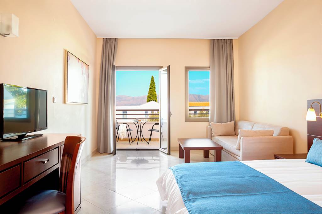 PVK_80560_Porto_Galini_Sea_Side_Resort_&_Spa_1123_05.jpg