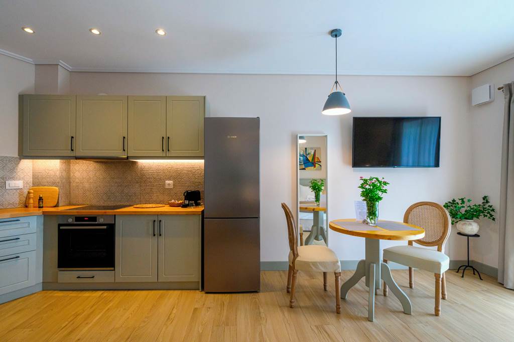 KLX_85488_Kannas_Luxury_Suites_0524_02.jpg