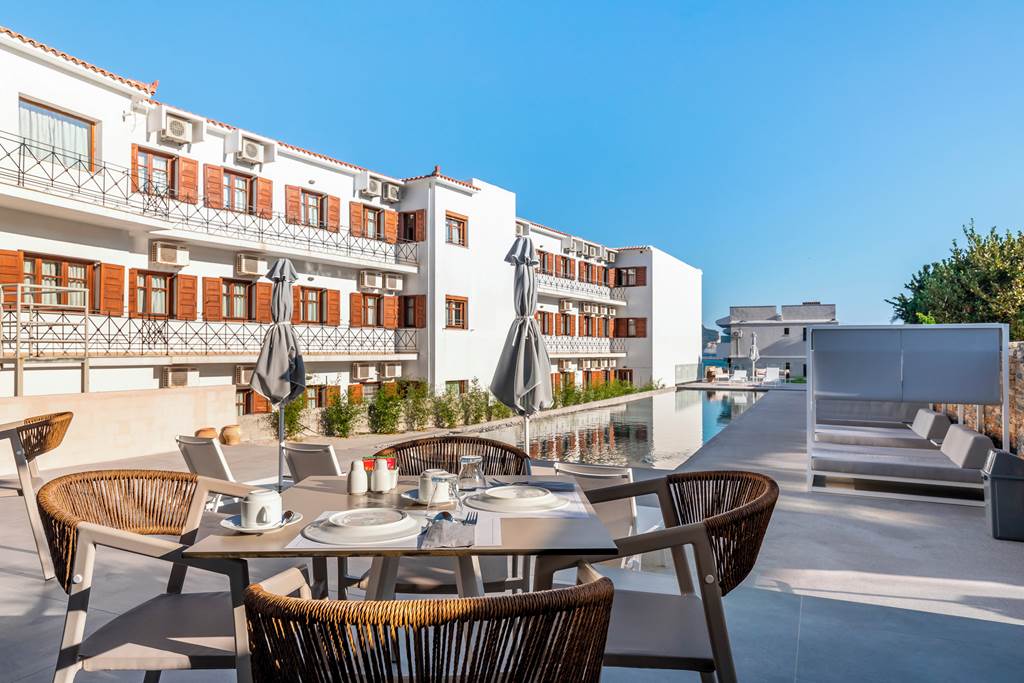 JSI_82490_Olia_Green_Residence_0722_03.jpg