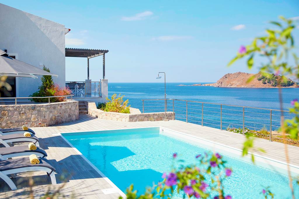 MJT_86483_Eleia_Seafront_Villas_1223_32.jpg
