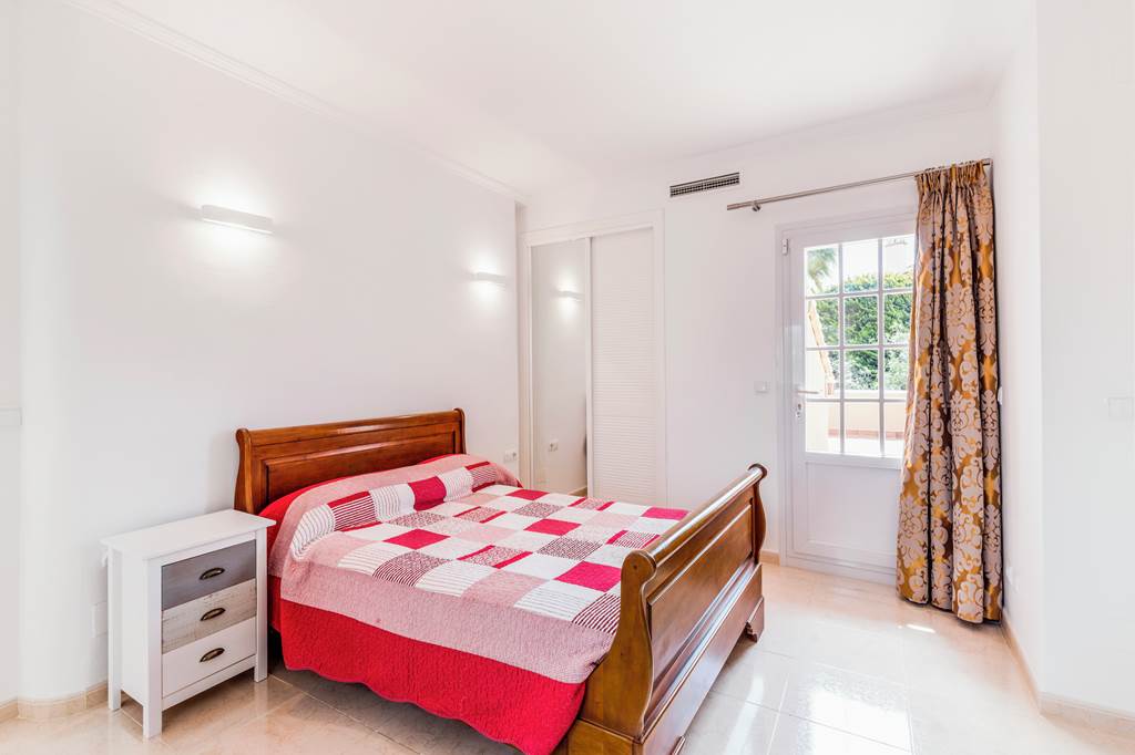 ALC_85427_Villa_Las_Brisas_98_0523_10.jpg