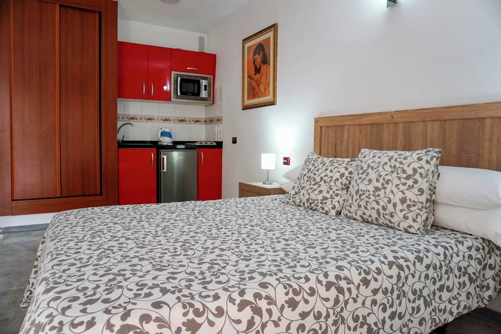 TFS_69386_Aparthotel_Las_Piramides_0921_02.jpg