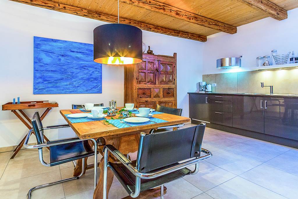 PUY_86399_Villa_Perla_Sisan_1123_08.jpg