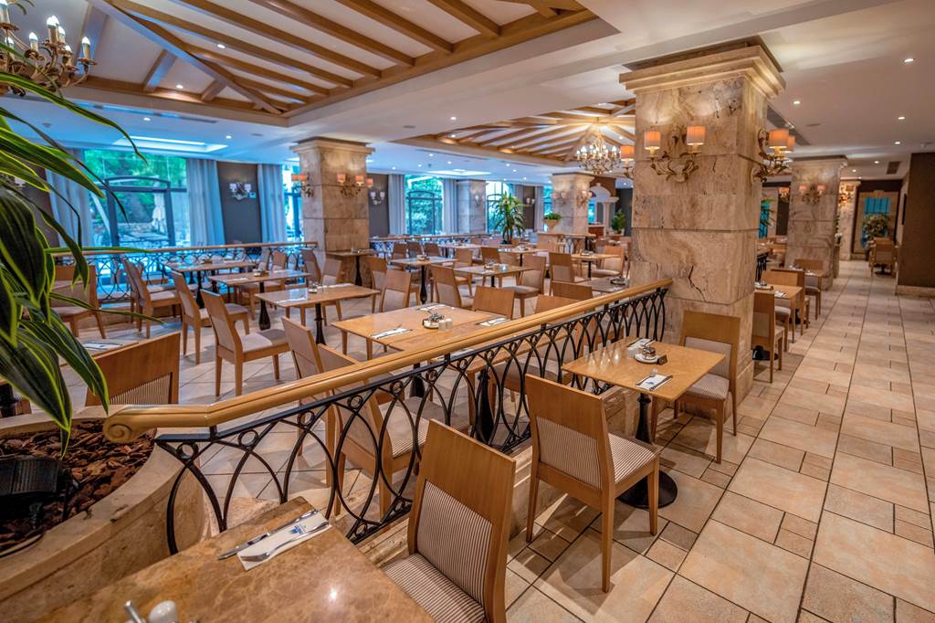 MLA_72196_Maritim_Antonine_Hotel_1224_10.jpg
