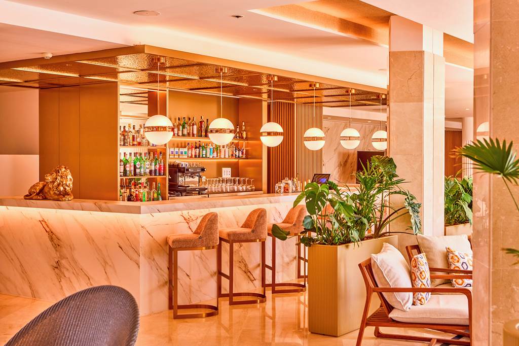 PMI_86090_Universal_Grand_Leon_&_Spa_0724_01.jpg
