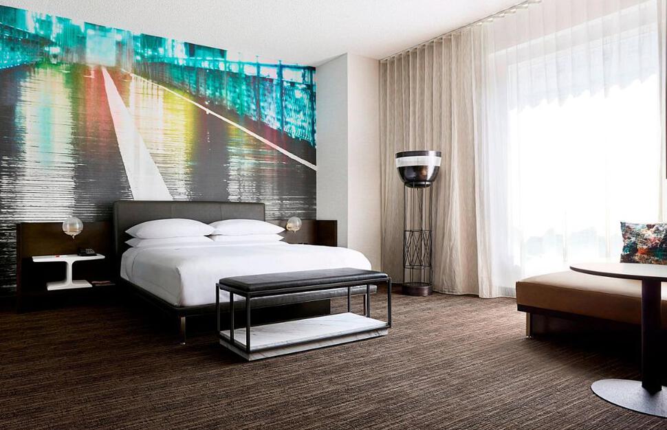 New-York-Marriott-at-the-Brooklyn-Bridge-2.jpg