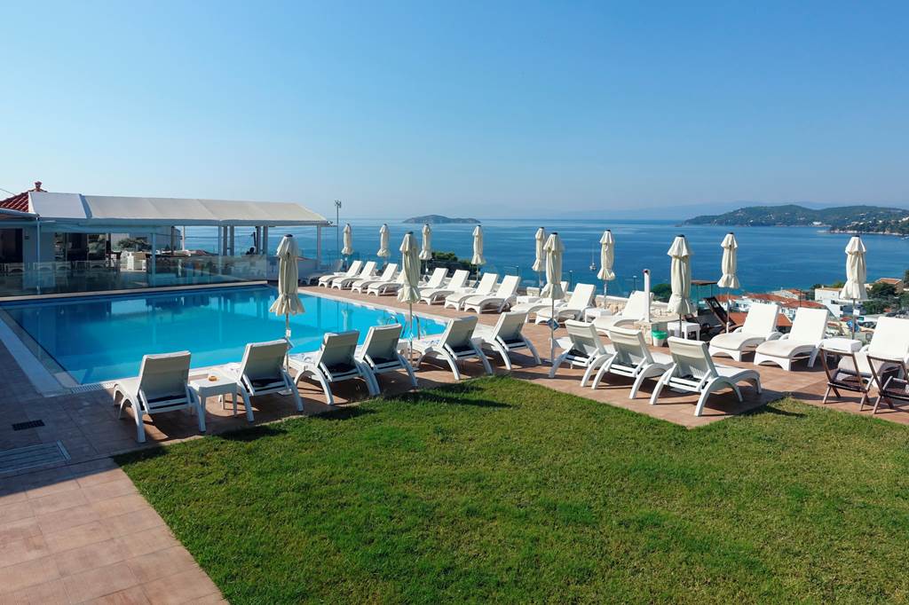 JSI_82440_Hotel_Rene_0820_07.jpg
