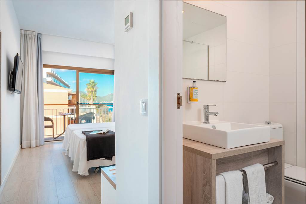 PMI_73544_Hotel_Atolon_0623_07.jpg