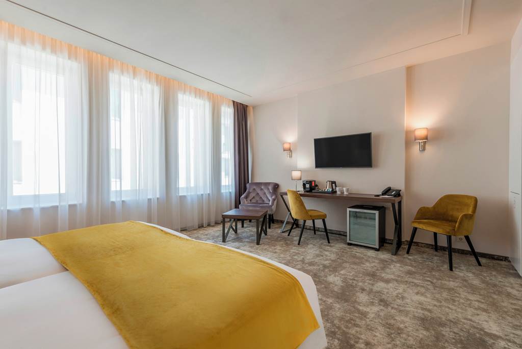 BUD_87680_Leonardo_Boutique_Hotel_Budapest_M-Square_0624_12.jpg
