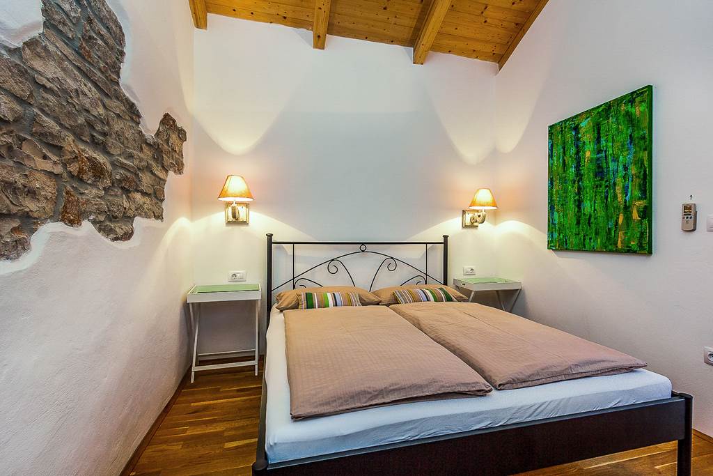 PUY_86399_Villa_Perla_Sisan_1123_15.jpg
