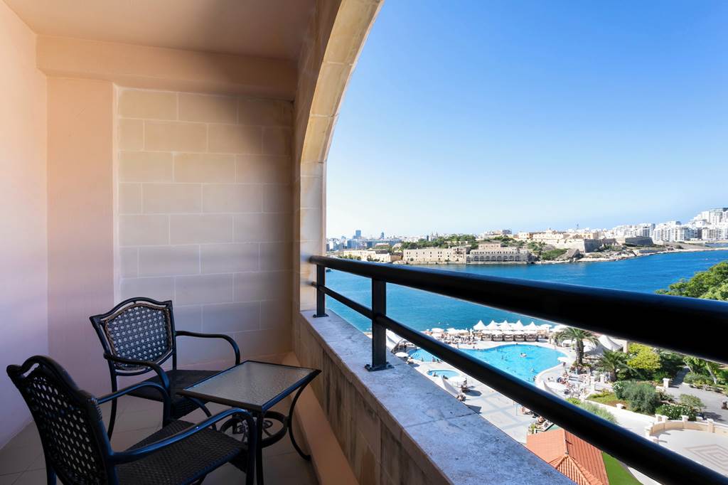 MLA_72812_Grand_Hotel_Excelsior_0224_07.jpg