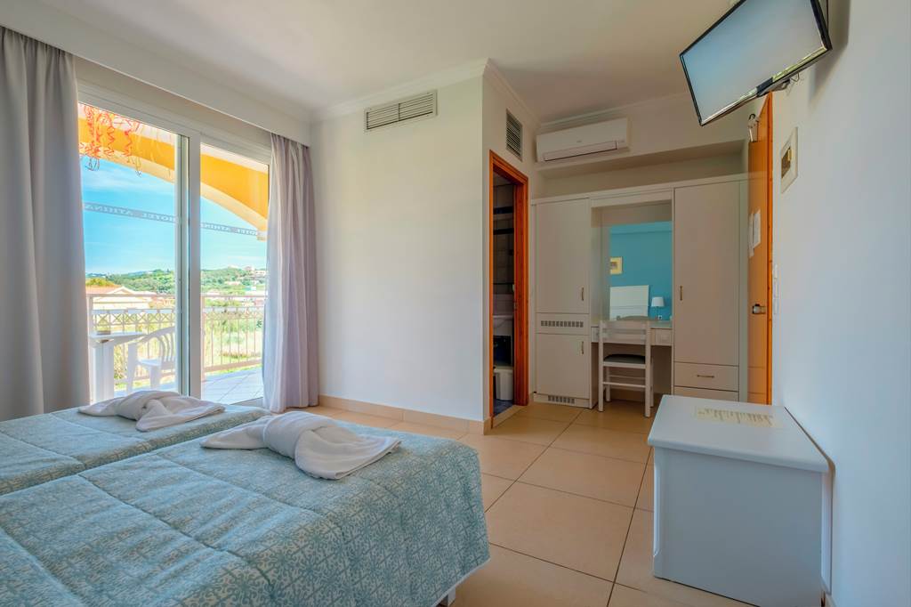 CFU_82795_Athina_Hotel_0221_10.jpg