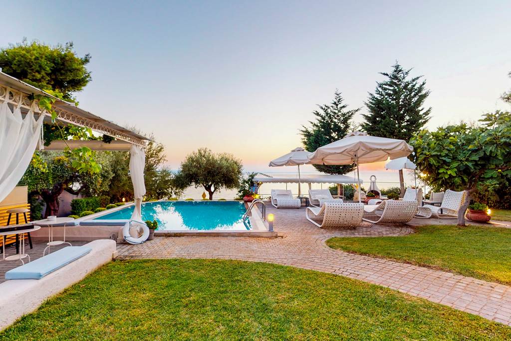 SKG_89047_Athena_Villa_0225_05.jpg