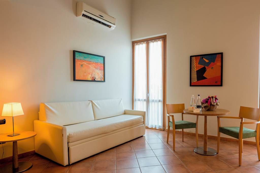 VRN_72879_Parc_Hotel_0624_01.jpg