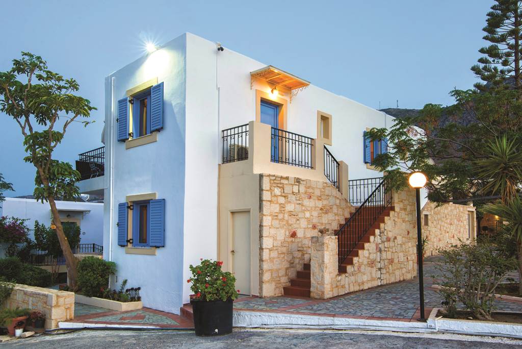 HER_74818_lofos_apartments_1216_17.jpg