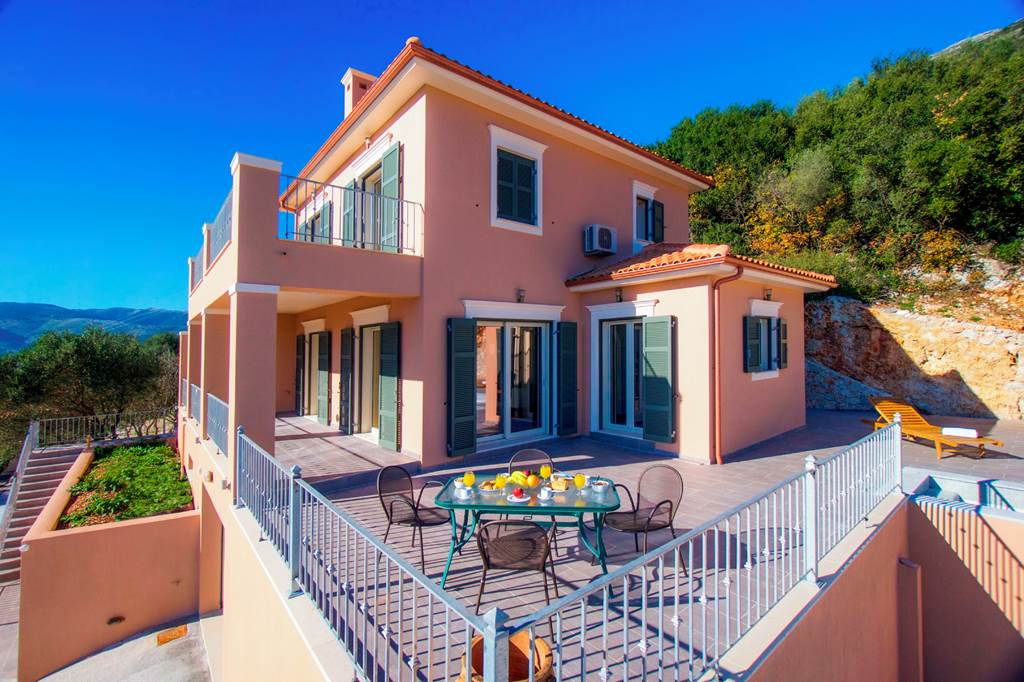 EFL_86950_Villa_Remvi_1223_04.jpg