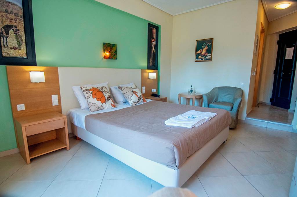 MJT_81749_Aeolian_Gaea_Hotel_0324_04.jpg