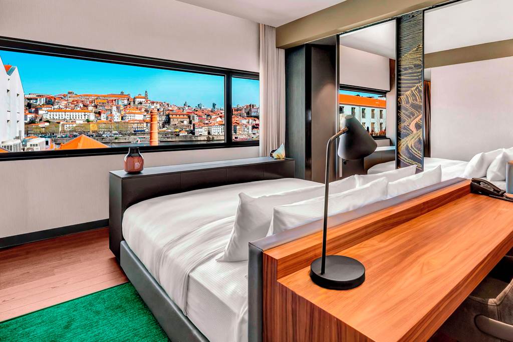 OPO_87645_Hilton_Porto_Gaia_0524_03.jpg