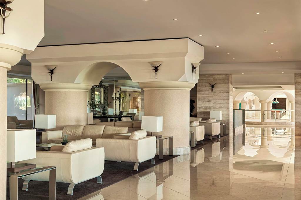 RHO_85774_Esperos_Palace_Resort_0823_05.jpg