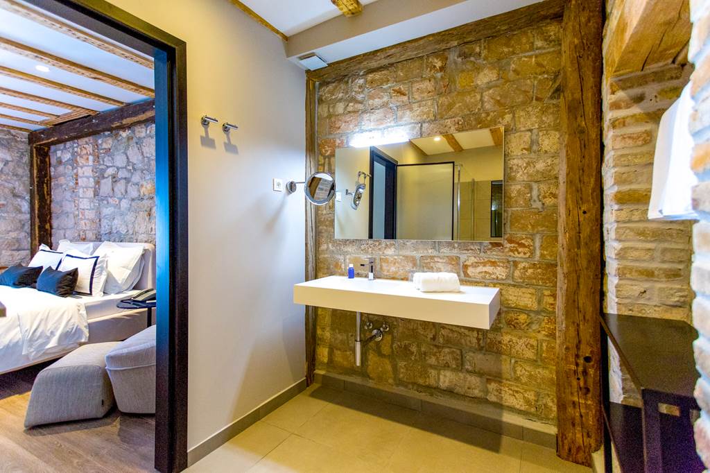 SPU_77269_Hotel_Osam_1017_08.jpg