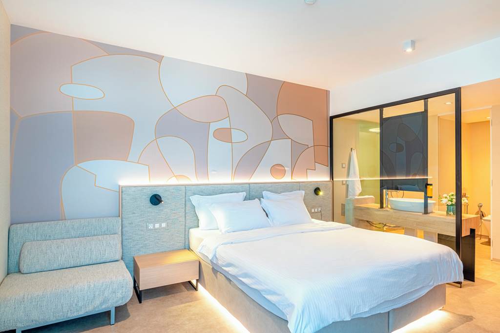 BOJ_86935_Hotel_Zenith_0924_10.jpg